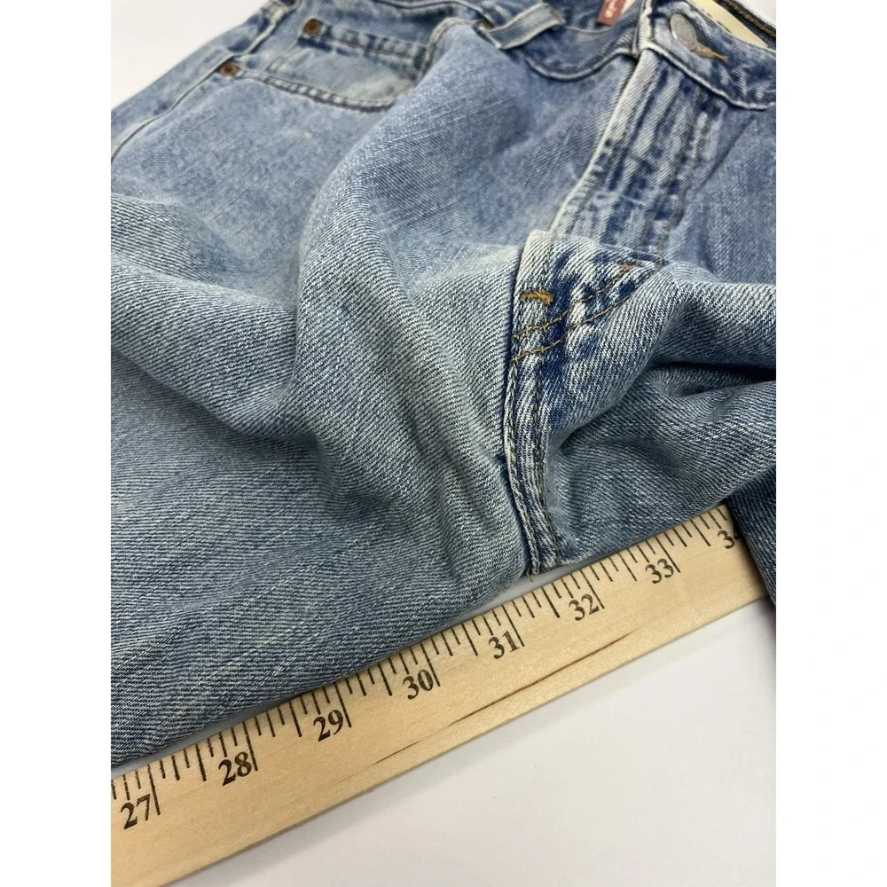 Levi's 505 Jeans 34x32 Straight Fit Light Wash Denim Y2K Classic Style